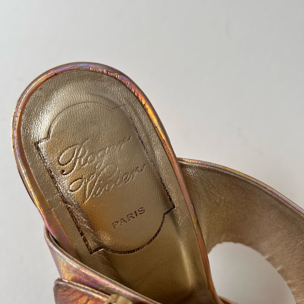 Roger Vivier Iridescent Pink Heels with Rhinestone Buckle - Picture 5 of 7